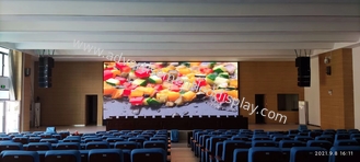 Premium Anti-vibrasyon LED Ekranı İçerideki Reklam için 100000 saat Hayat Süresi