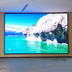 Anti-Glare İçerideki Reklam LED Ekranı Demir / Ölçme Alüminyum Kabine