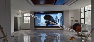 Gelişmiş Kontrol Sistemi LED Reklam Ekranı 92x192mm Demir Kabine