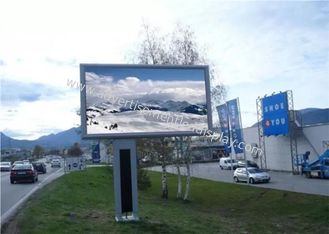 7000cd / M2 Reklam LED Ekranı Suya Dayanıklı RGB Dış Mekan LED Reklam Panosu Demir Dolabı